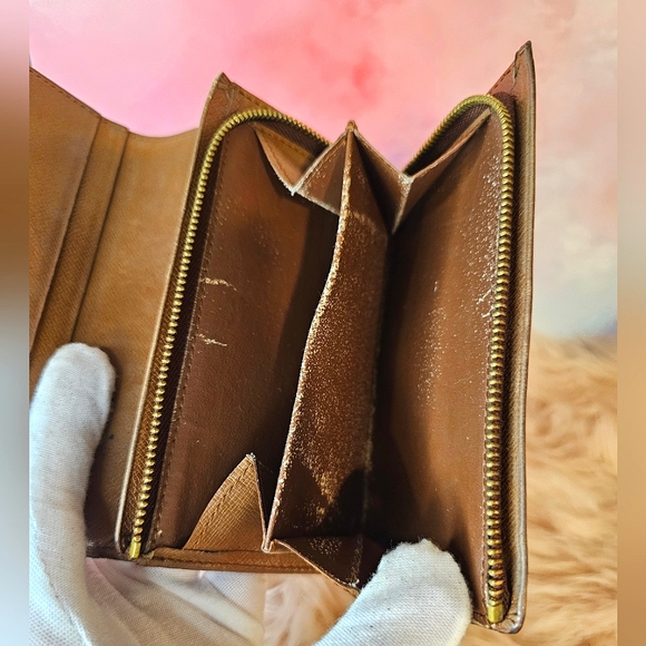 Louis Vuitton Monogram Porte Monnaie Tresor Bi-Fold Wallet – 💯 Authentic - Picture 9 of 17
